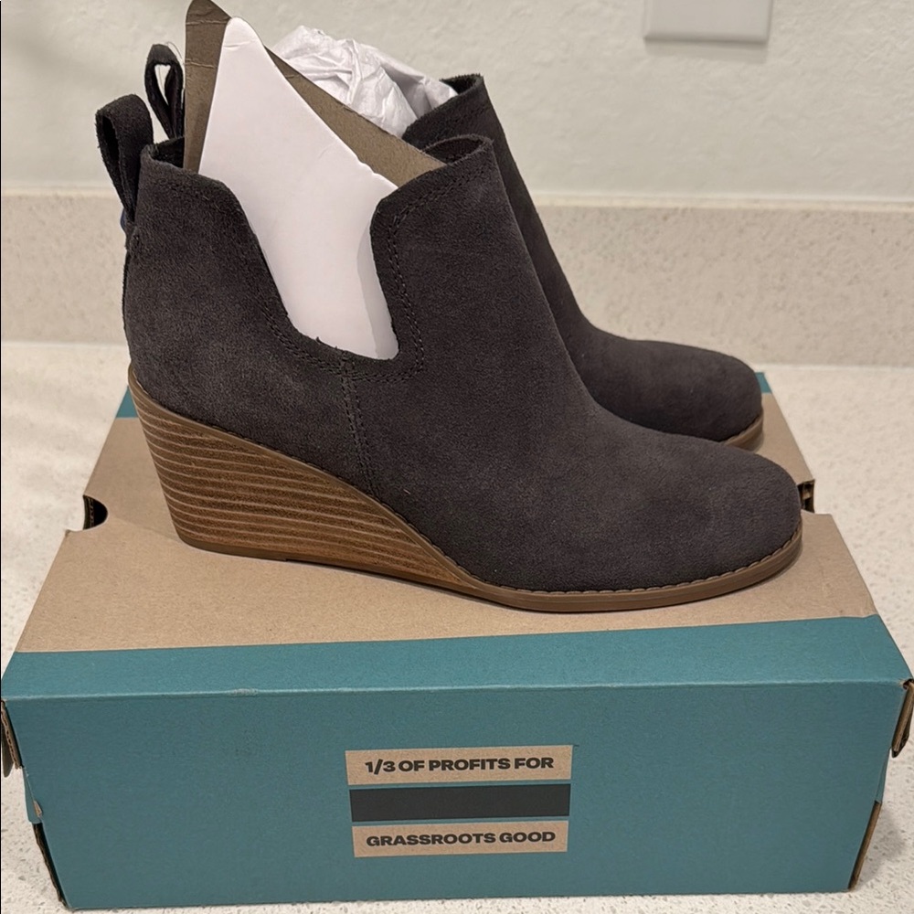 Toms- Kallie grey wedges